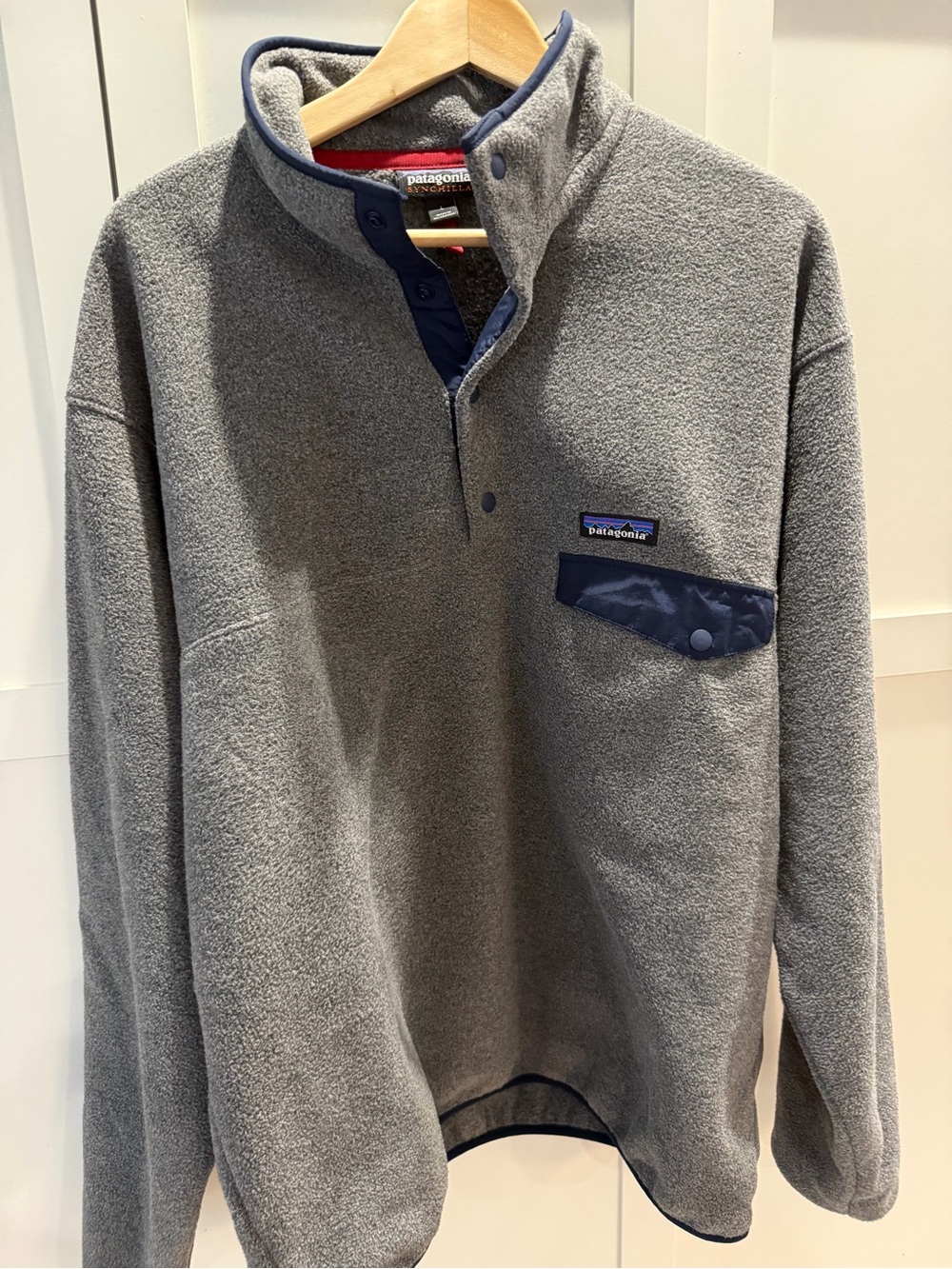 Patagonia Men’s Grey Synchilla Fleece Snap-Up Pullover with Navy Trim
